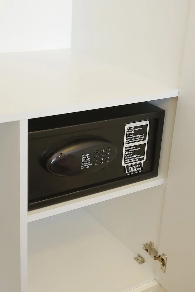 Deluxe Dört Kişilik Oda, Deniz Manzaralı