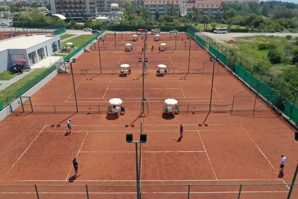 Tenis kortu