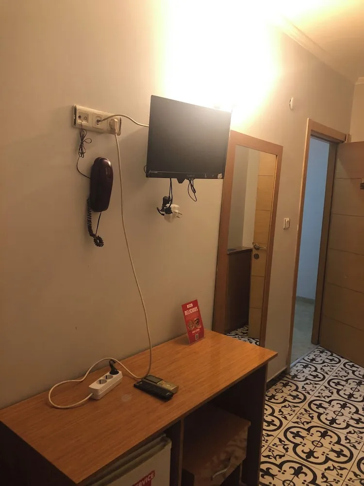 Standard Tek Büyük veya İki Ayrı Yataklı Oda