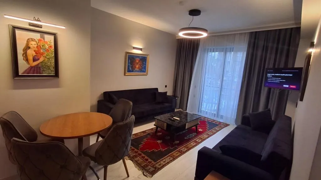 Suite,Havuz Manzaralı,Tam Donanmlı Mutfak - Full Kitchen
