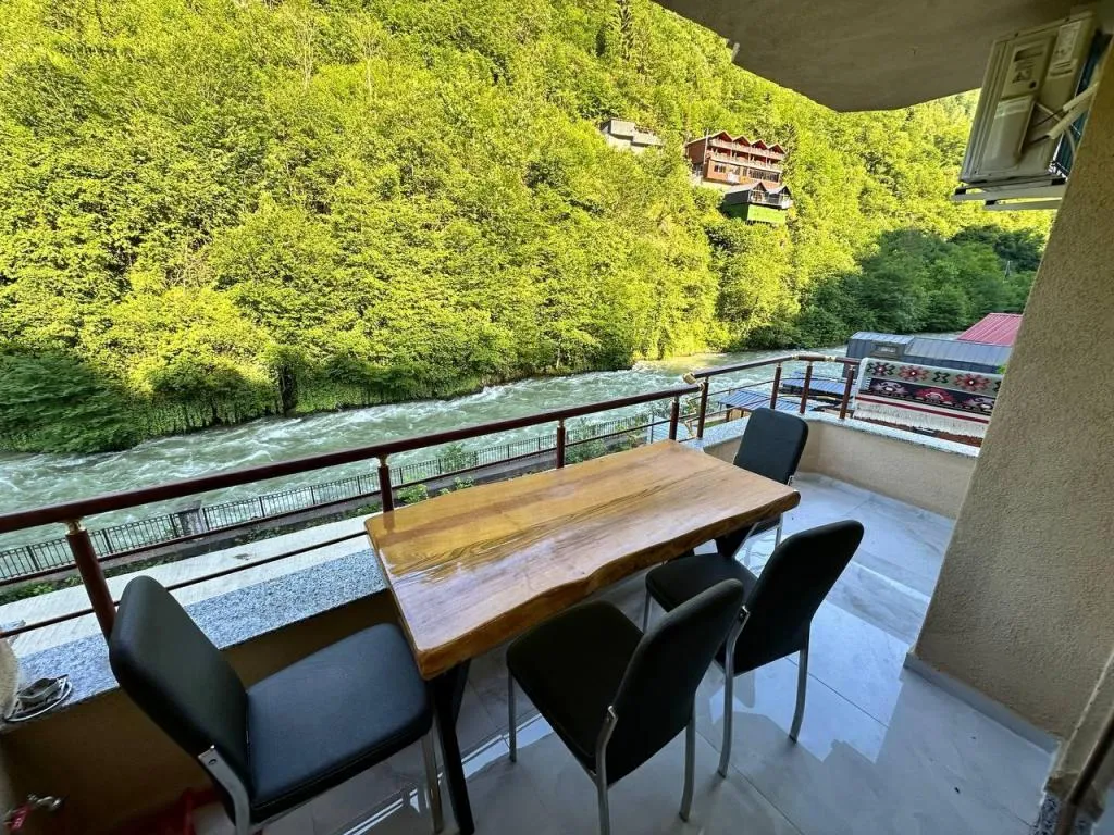 3 + 1 Daire,Nehir Manzaralı,Aileye Özel