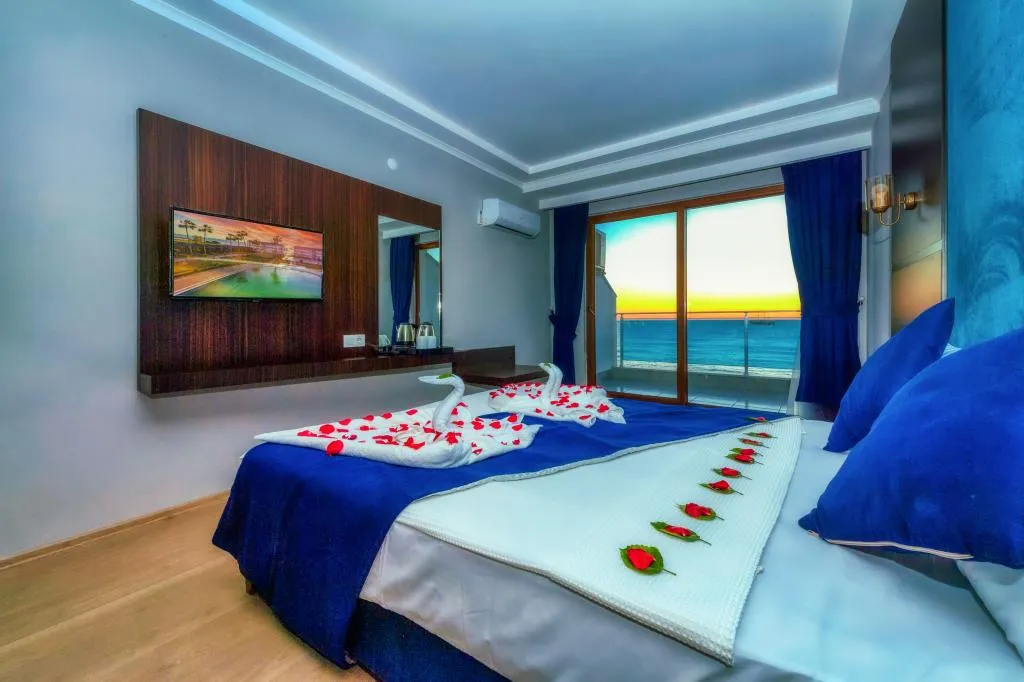 Standart Deniz Manzaralı Oda