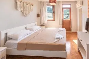 Palmiye Hotel Yacht Club