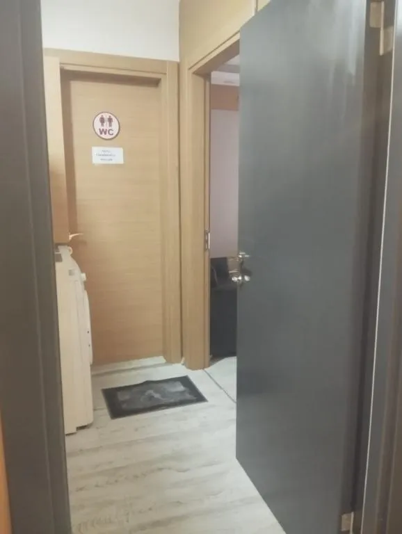 1 ÇİFT KİŞİLİK YATAK ZEMİN