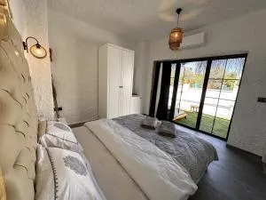 Paradise Hotel Alaçatı