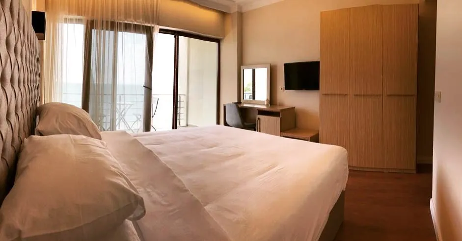 Standart Oda,Deniz Manzaralı,Balkonlu