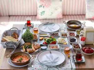 Liya Boutique Hotel Suites