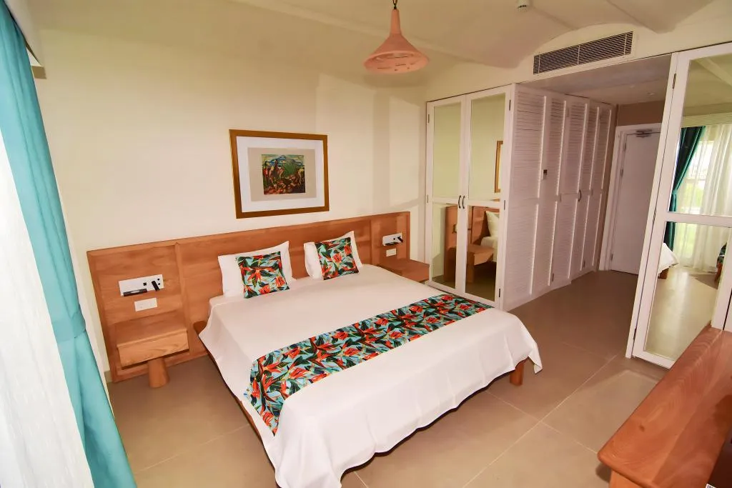 Garden Room Plus,Havuz ve Bahçe Manzaralı,Bahçe Katı