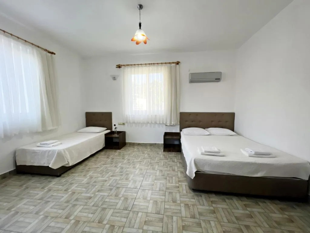 Standart Oda,Bahçe Manzaralı,Balkonlu