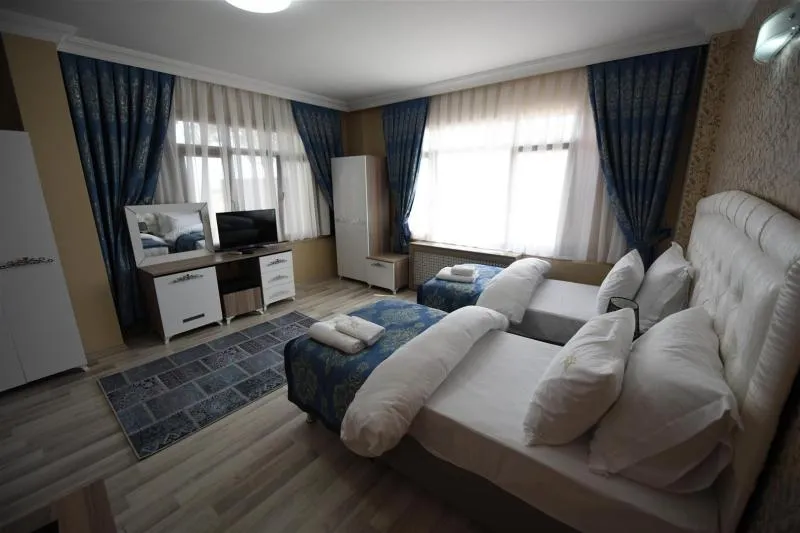 Standart Oda,Kara Manzaralı