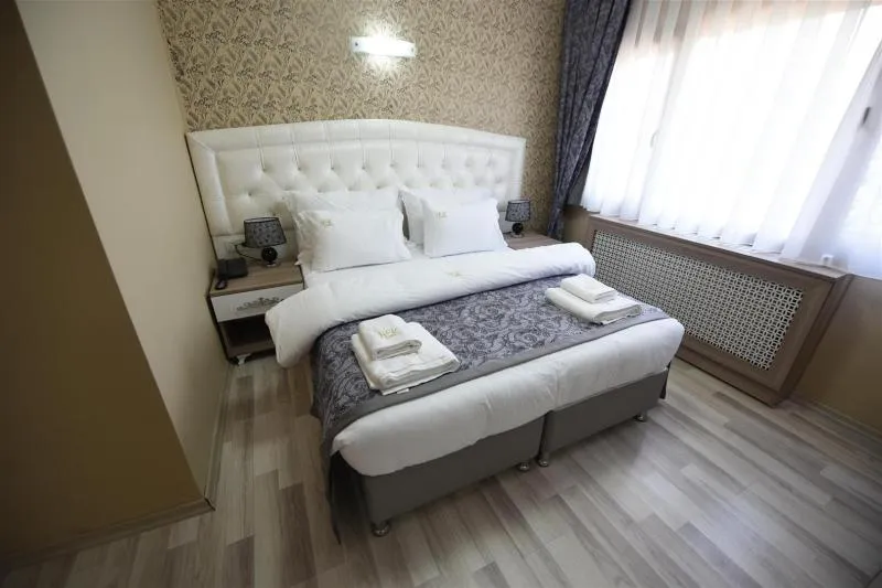 Standart Oda,Kara Manzaralı