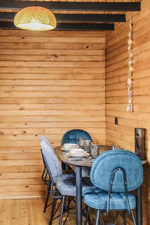 House,Havuz Manzaralı,Klimalı