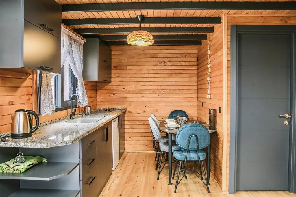 House,Havuz Manzaralı,Klimalı