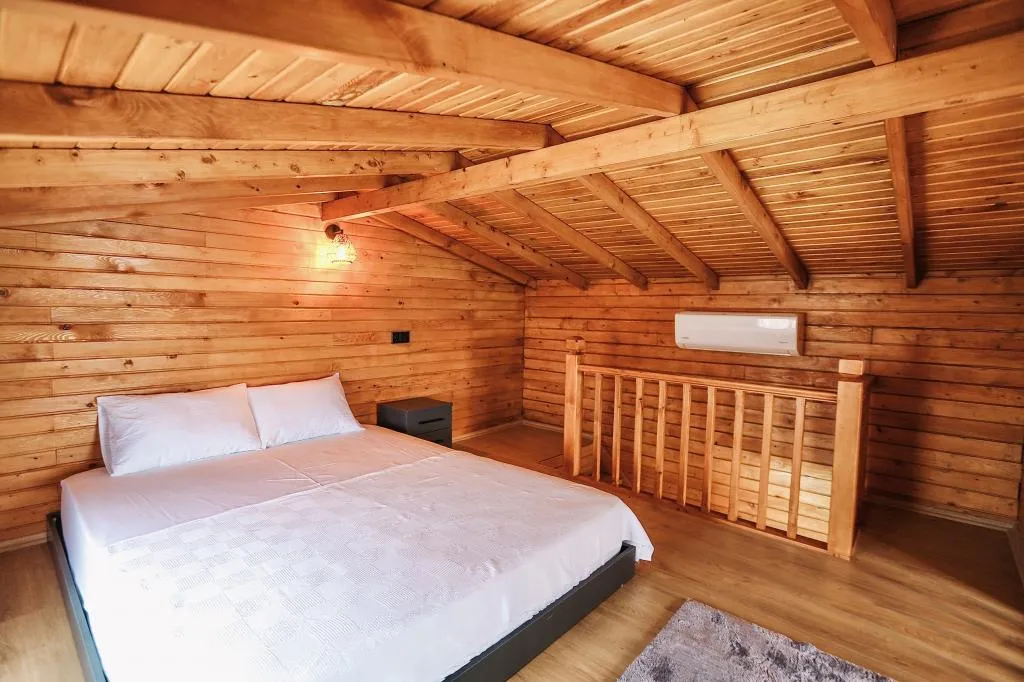 House,Havuz Manzaralı,Klimalı
