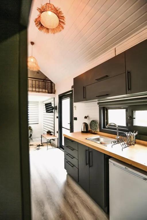 House,Havuz Manzaralı,Klimalı