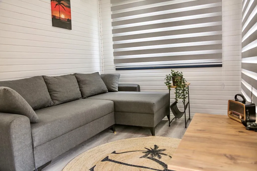 House,Havuz Manzaralı,Klimalı