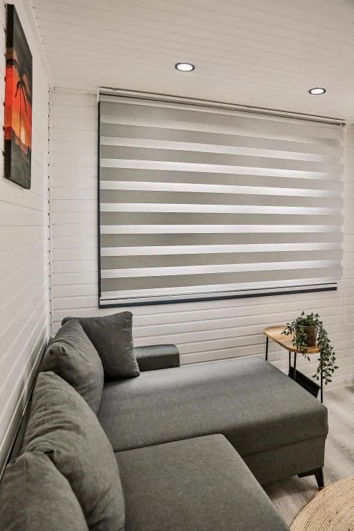 House,Havuz Manzaralı,Klimalı