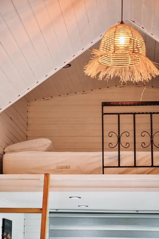 House,Havuz Manzaralı,Klimalı