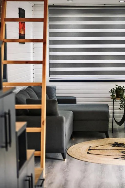 House,Havuz Manzaralı,Klimalı
