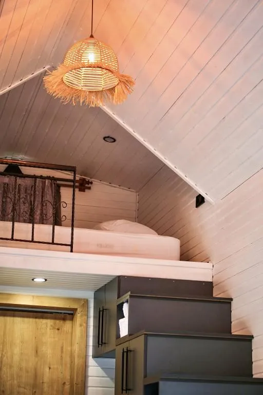 House,Havuz Manzaralı,Klimalı