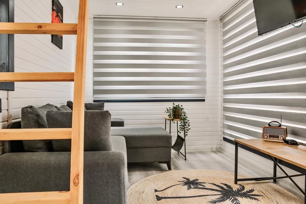 House,Havuz Manzaralı,Klimalı