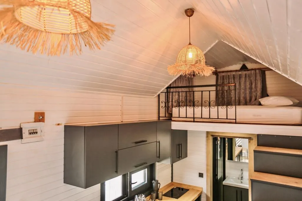 House,Havuz Manzaralı,Klimalı
