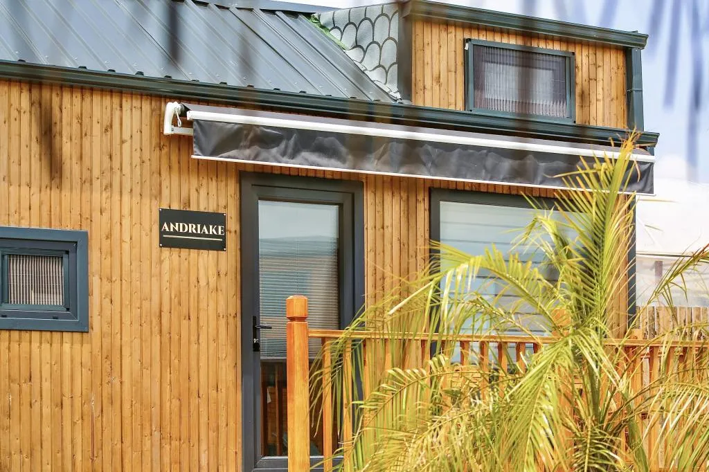 House,Havuz Manzaralı,Klimalı