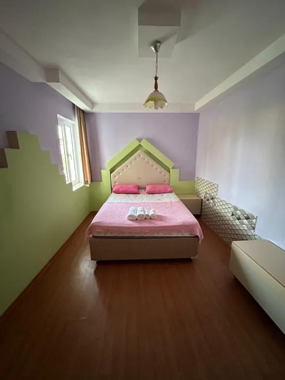 Suite,Havuz veya Bahçe Manzaralı,Balkonlu