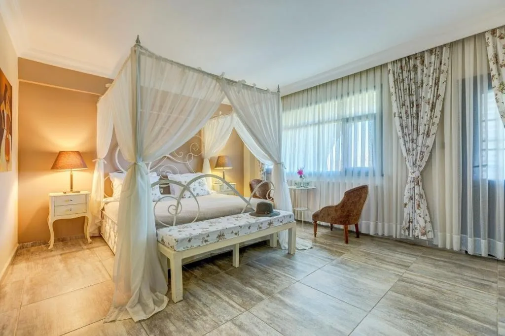 Çift Kişilik,Nehir Manzaralı,Balkonlu