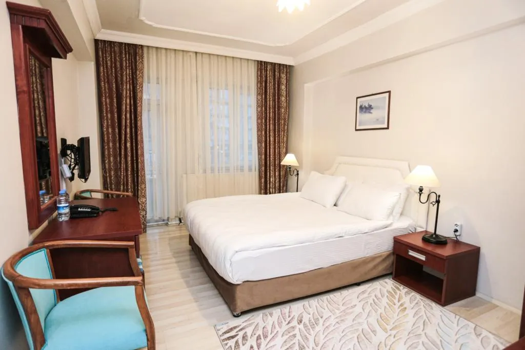 Standart Oda,Şehir Manzaralı