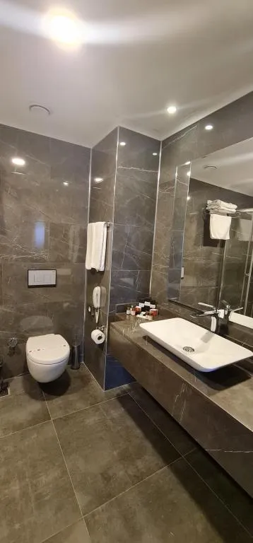 Aile Suiti,Şehir Manzaralı