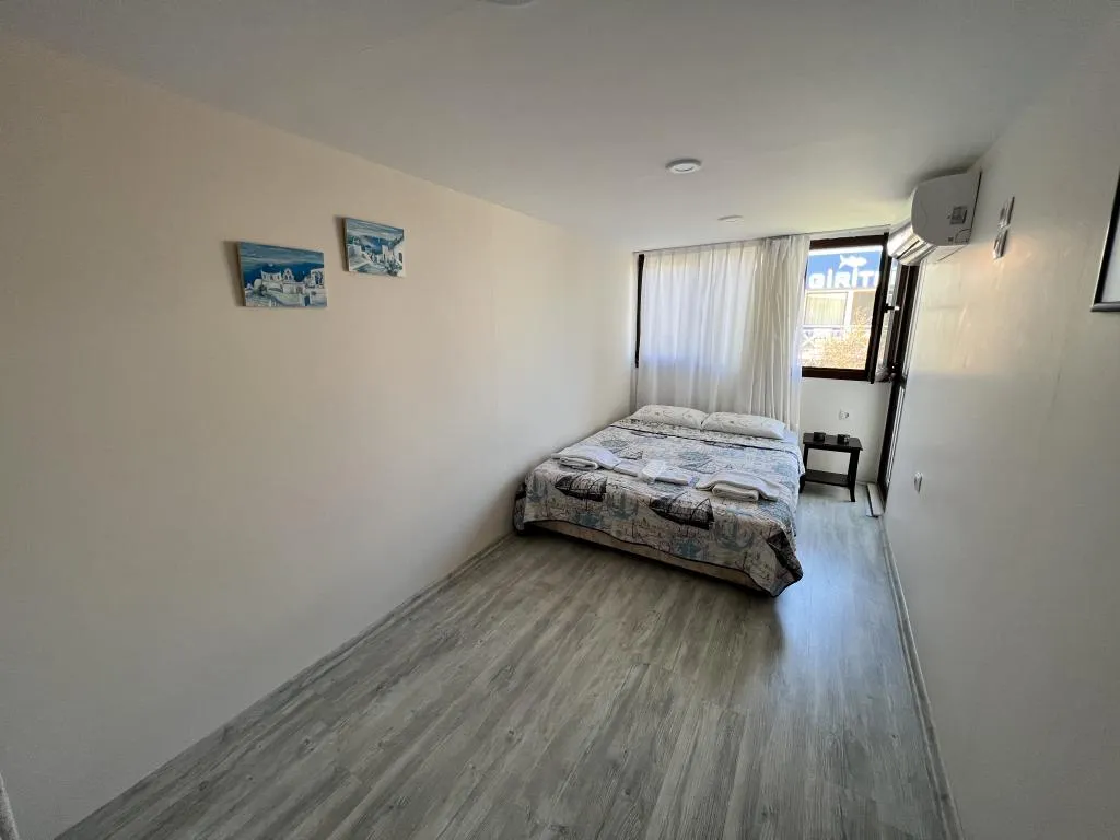 Dört Kişilik Oda,Bahçe Manzaralı,Balkonlu
