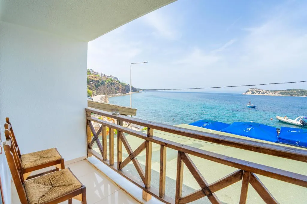 Executive Deniz Tarafı,Deniz ve Dağ Manzaralı,Balkonlu