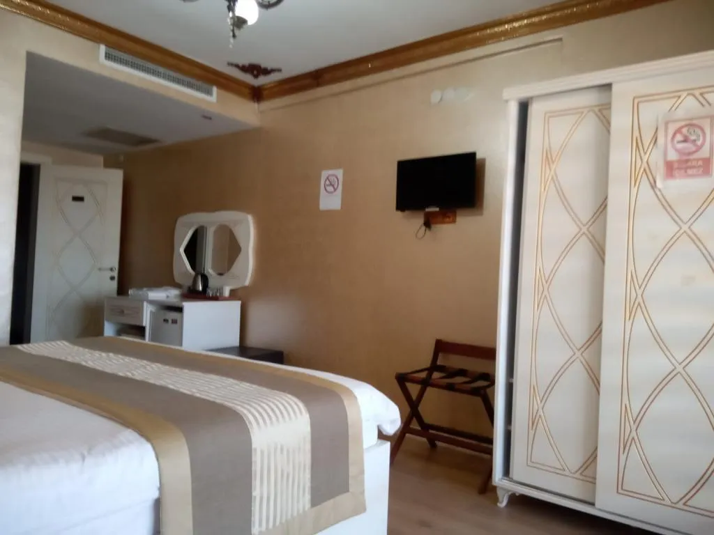 Standart Oda,Deniz veya Kara Manzaralı,Balkonlu