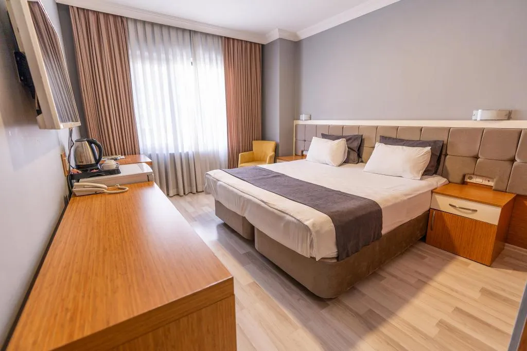 Standart Oda,Şehir Manzaralı