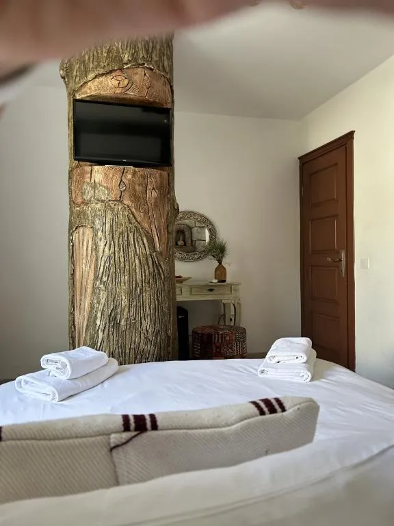 Superior Double Room,Havuz Manzaralı,Fransız Balkonlu