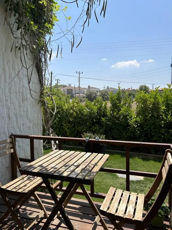 Standart Oda,Kara Manzaralı