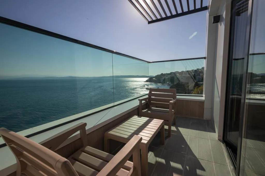 King Suite,Deniz Manzaralı,Jakuzili ve Balkonlu