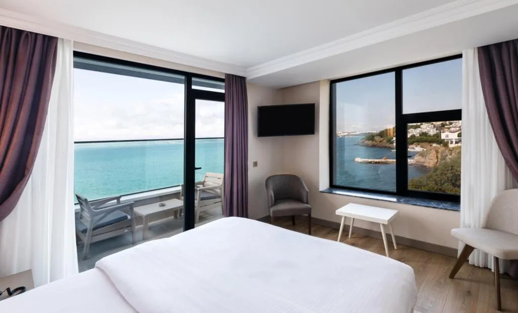 King Suite,Deniz Manzaralı,Jakuzili ve Balkonlu
