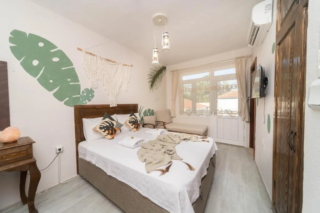 Standart Oda,Kısmi Deniz Manzaralı,Balkonlu