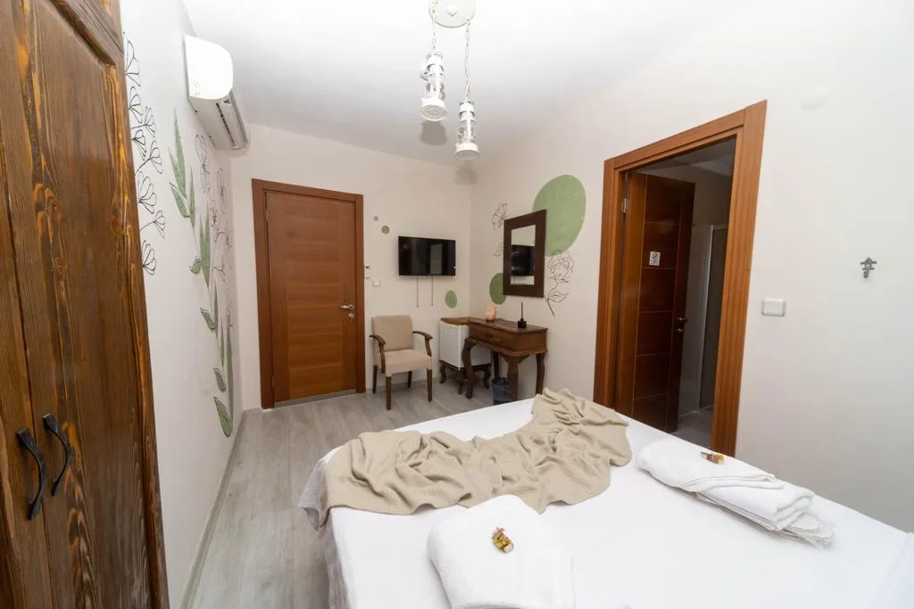 Standart Oda,Sokak Manzaralı