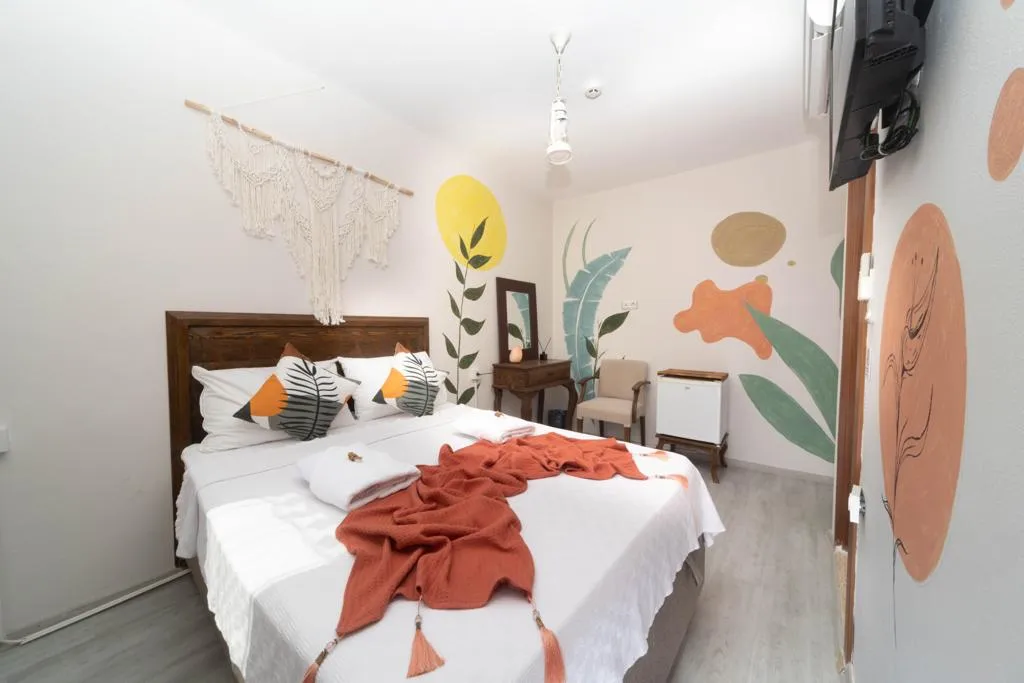 Standart Oda,Sokak Manzaralı