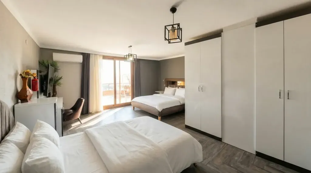 Deluxe Oda,Deniz ve Bahçe Manzaralı,1. Kat