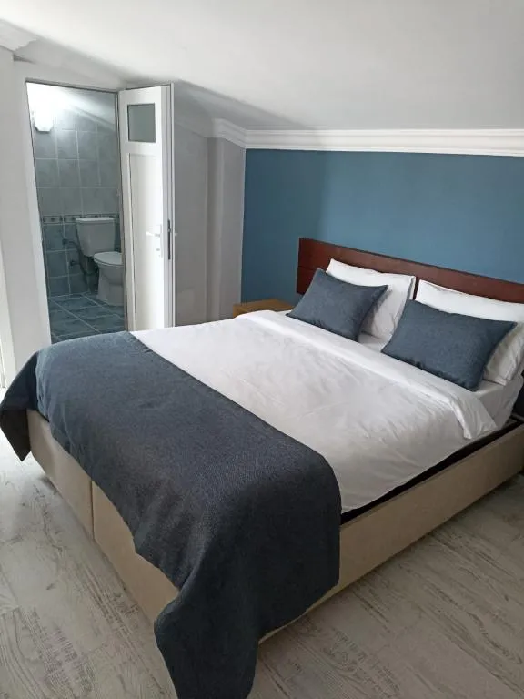 Çatı Katı Standart Oda,Kısmi Deniz Manzaralı