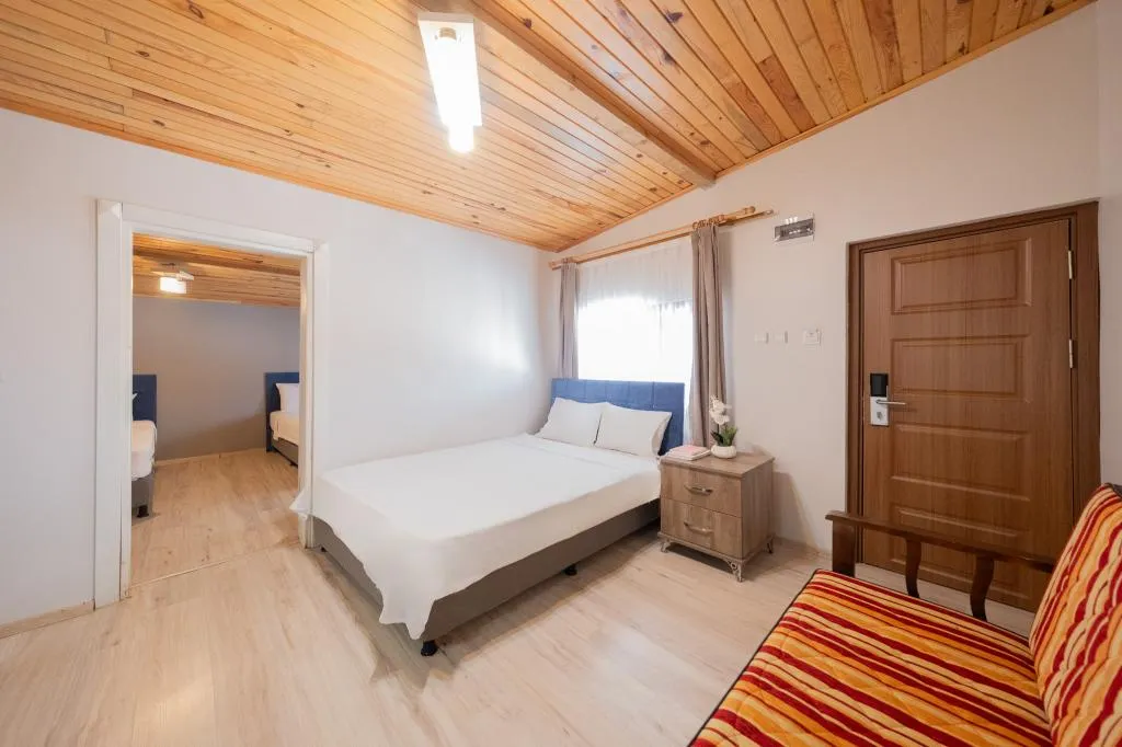 Suite,Bahçe Manzaralı