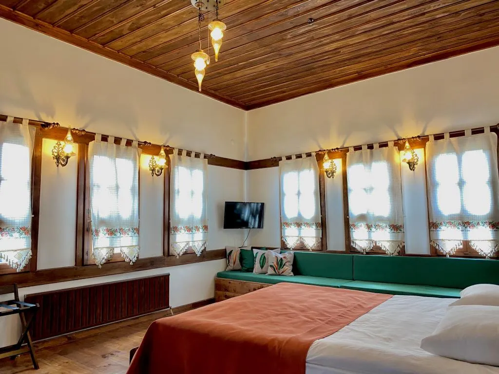 Aile Odası,Şehir veya Dağ Manzaralı