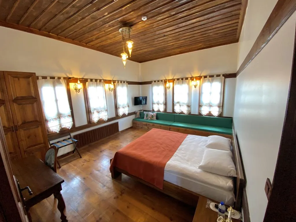 Aile Odası,Şehir veya Dağ Manzaralı