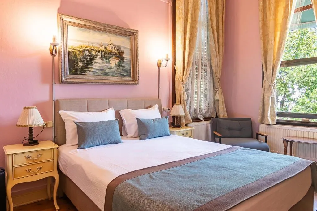 Deluxe Oda,Kısmi Deniz Manzaralı