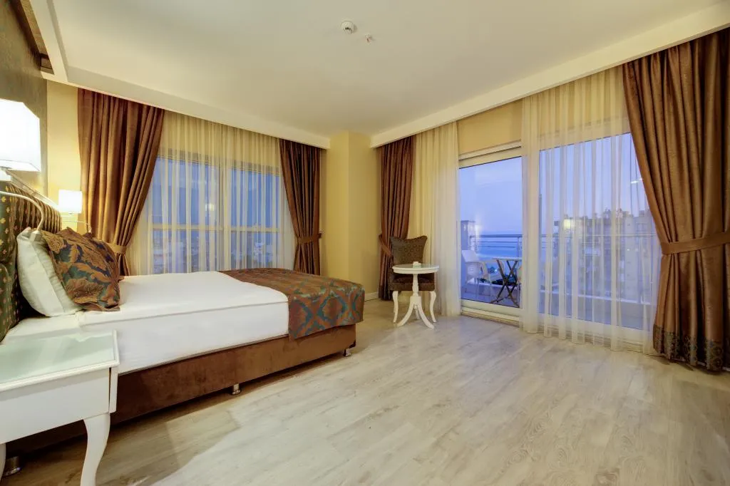 Corner Room,Şehir Manzaralı