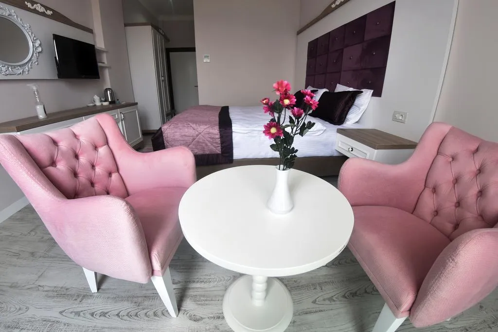Aile Odası,Dağ Manzaralı,Balkonlu